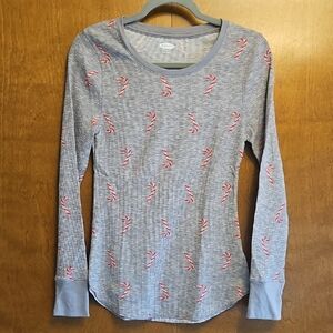 Old Navy Gray Long Sleeve Thermal Top with Red Cand Cane Accents